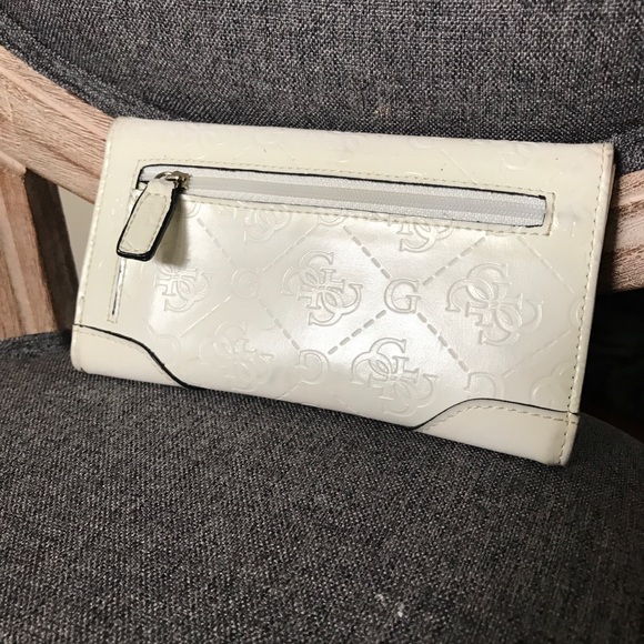 🎀 GUESS WALLET 🎀 - Picture 4 of 4